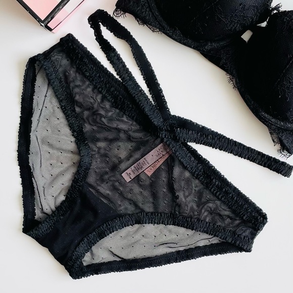 32DD MEDIUM Victoria’s Secret black lace bra set - Picture 4 of 7